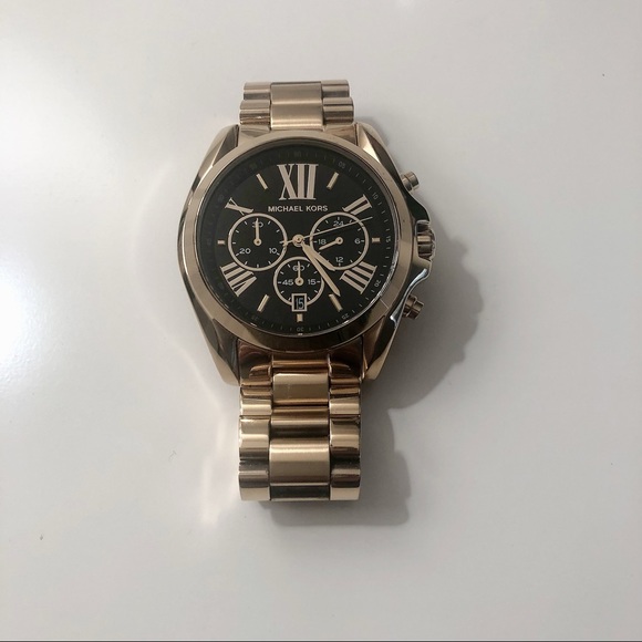 Michael Kors Oversized Bradshaw Gold Tone … - Picture 2 of 6